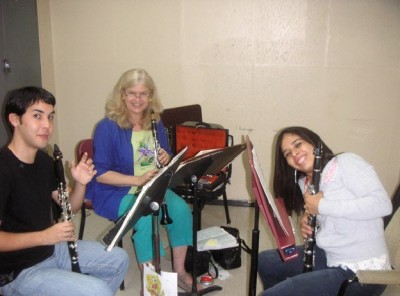 Katleen Jones with students Jesuet Gonzalez and Erika Silva, CMPR, 2008